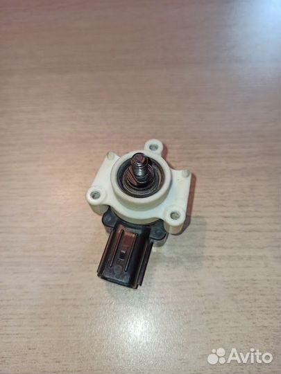 Датчик уровня фар Honda Accord