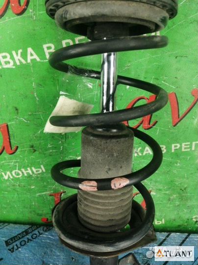 Стойка передняя правая nissan cube