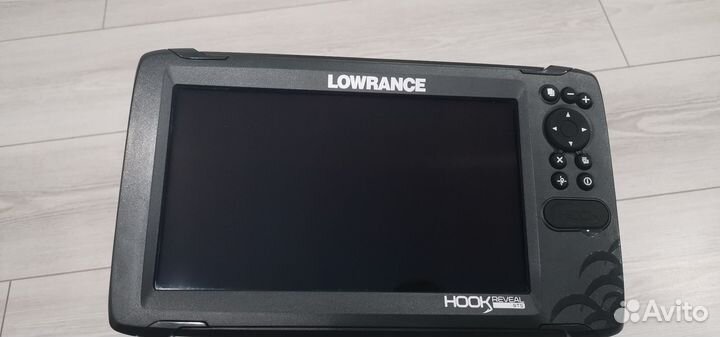 Эхолот lowrance hook reveal 9 tripleshot RUS