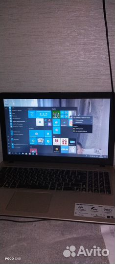 Ноутбук asus