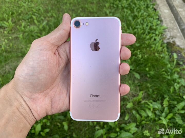 iPhone 7, 32 ГБ