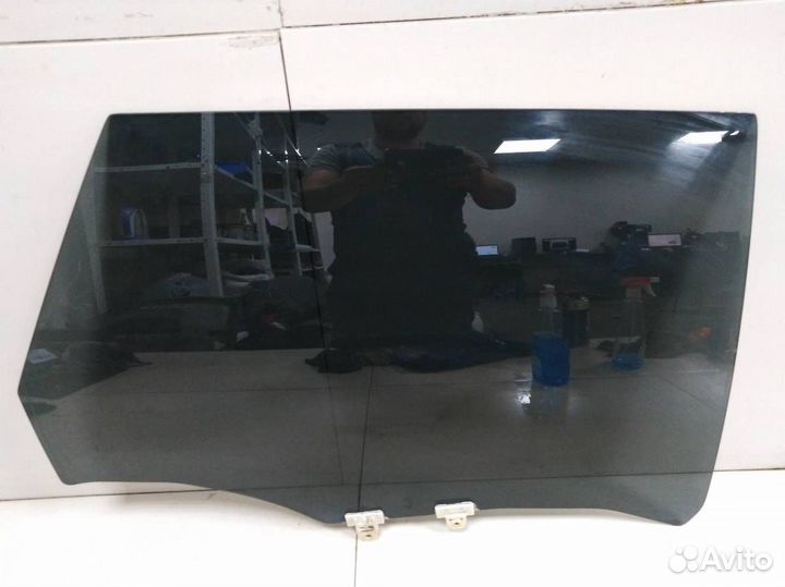 Стекло двери задней правой Nissan Murano Z50 2004
