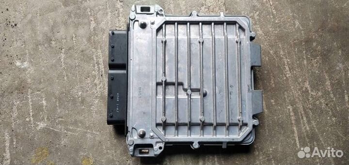 Блок управления двигателем Mercedes-Benz GLC-Клас