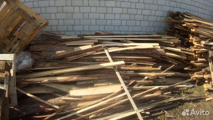 Дубовые дрова,обрезки