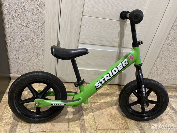 Беговел strider 12 classic