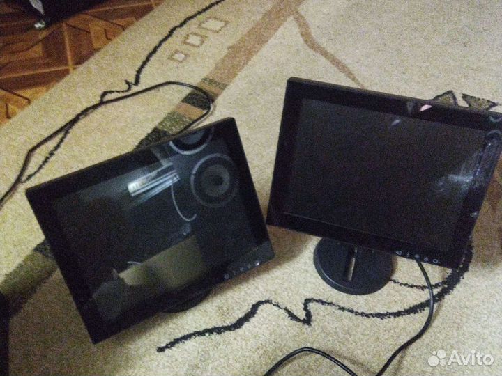 Монитор LCD 12