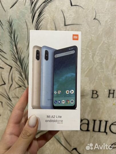 Xiaomi Mi A2 Lite Android One, 4/64 ГБ