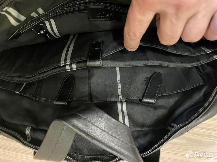 Сумка кожаная мужская Hugo Boss оригинал