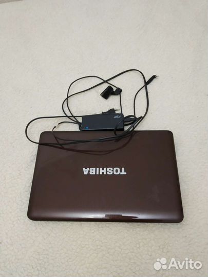 Ноутбук toshiba
