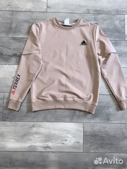 Новый спорт костюм 46-48