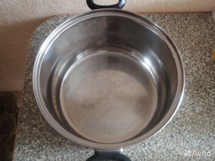 Кастрюля с крышкой из нержавейки 6 литров