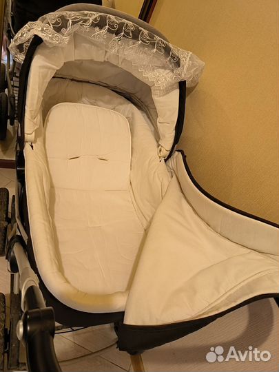 Коляска Peg-Perego Young