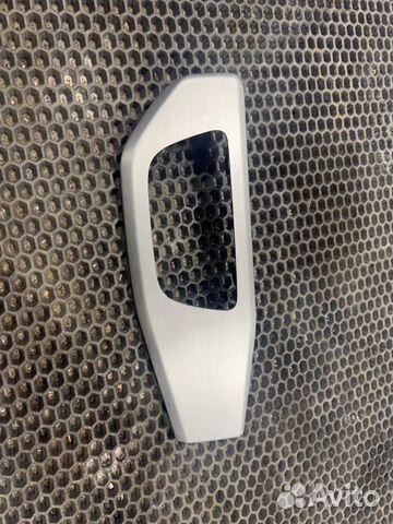 Накладка торпедо левая Audi A4 B9 DES 2.0 TDI 2017