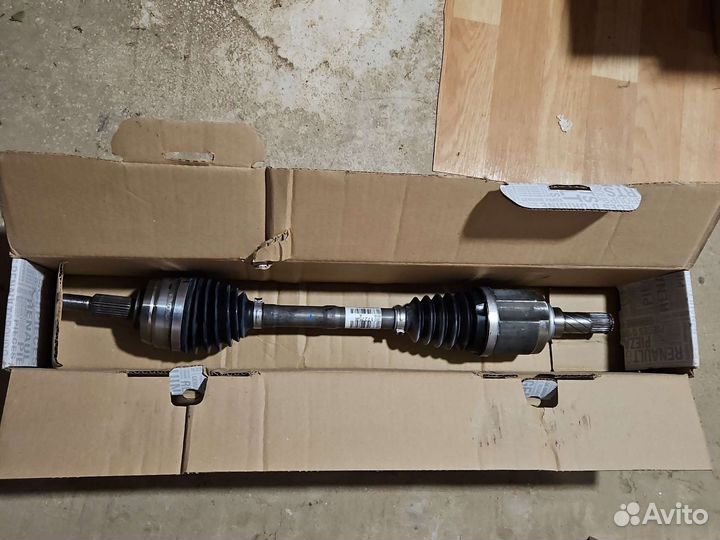 Привод передний левый Renault Duster