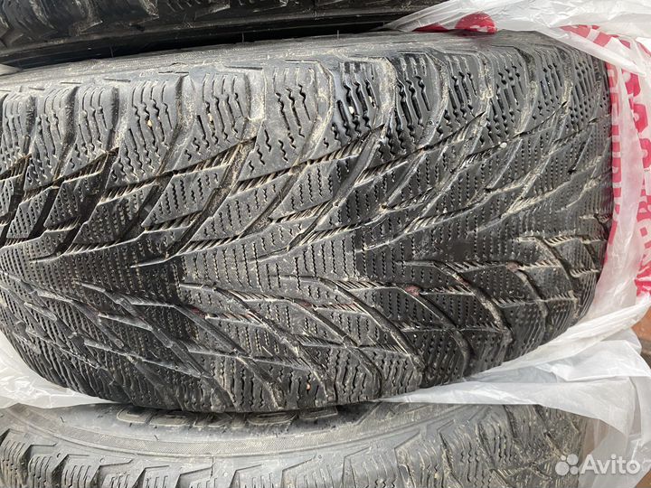 Nokian Tyres Hakkapeliitta R2 225/55 R17