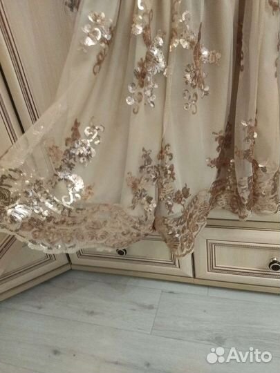 Женская одежда