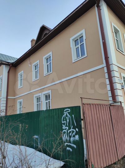 Дом 421 м² на участке 5,1 сот.