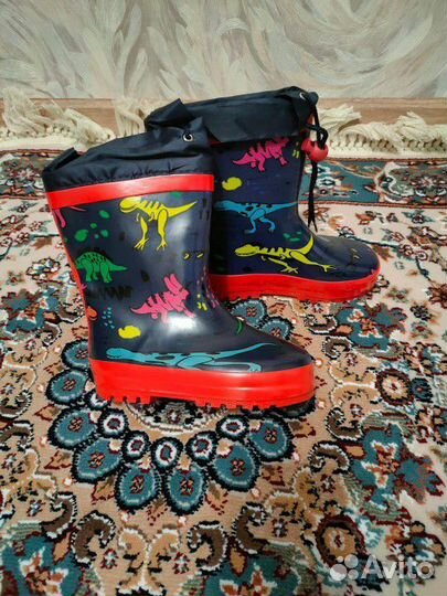 Резиновые сапоги для мальчика