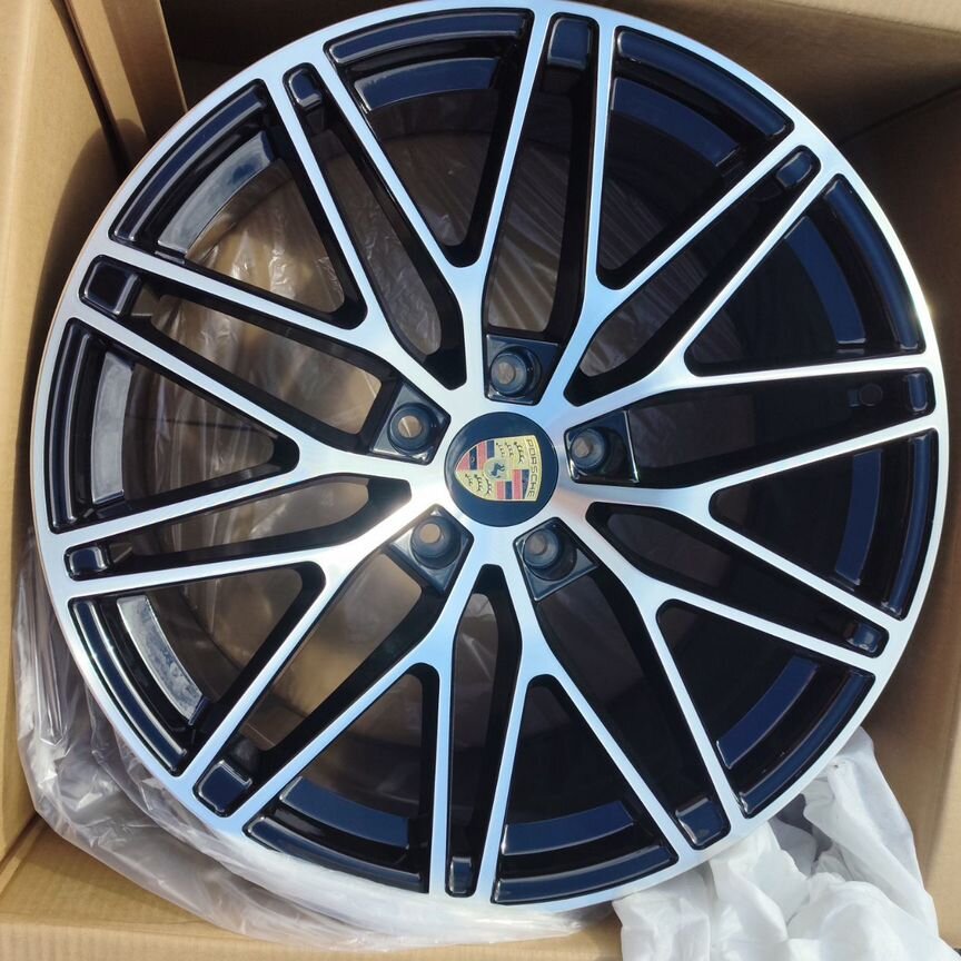 Литые диски Porsche 9.5×R21 5×130