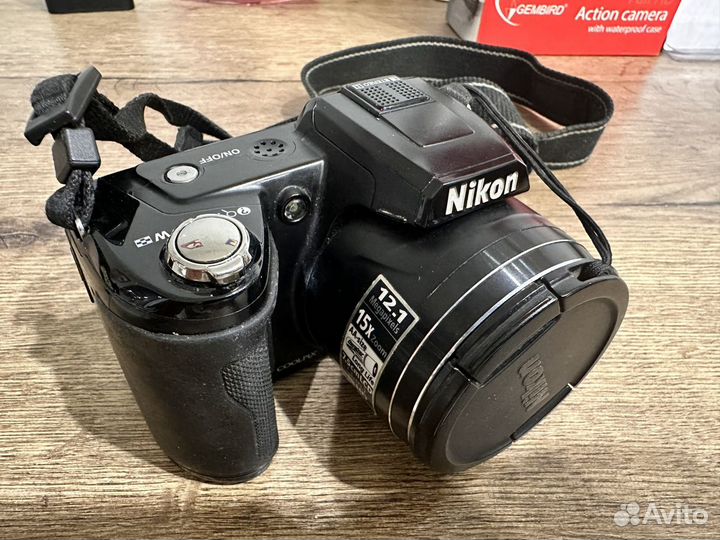 Цифровой фотоаппарат Nikon CoolPix L110