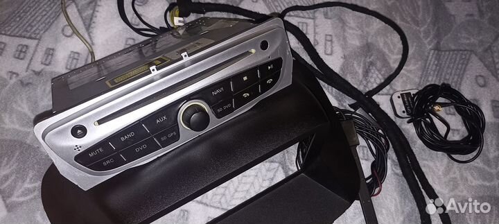 Автомагнитола 2din 5 дюймов на fluence