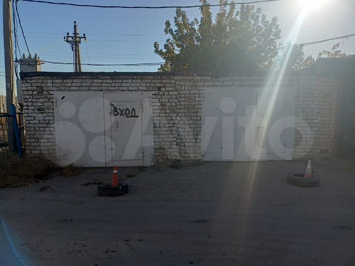 Гараж, > 30 м²