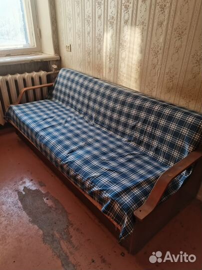 Диван, сервант, шкаф