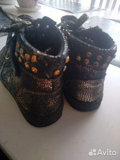 Ботинки минимен для девочки