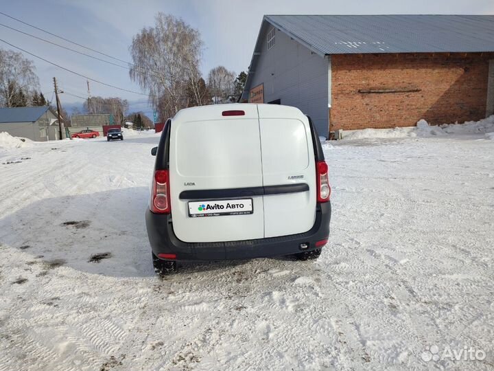 LADA Largus 1.6 МТ, 2017, 312 540 км