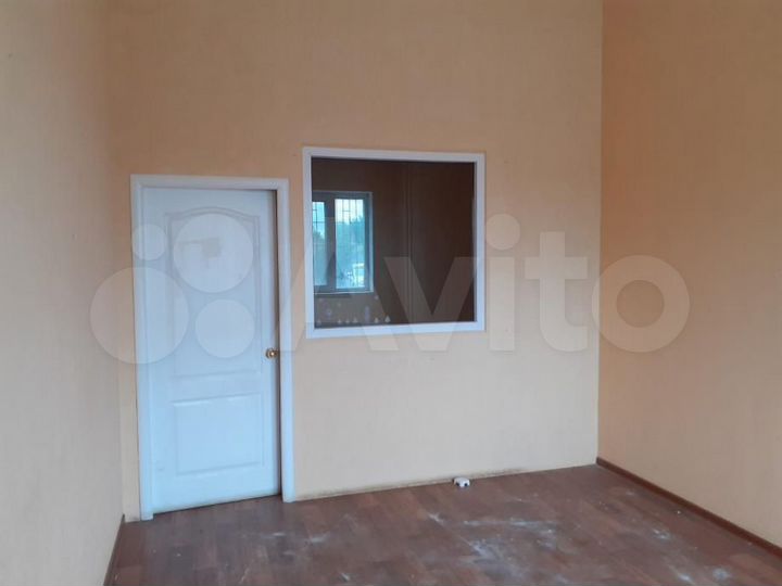 Продам торговое помещение, 258.5 м²