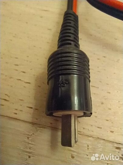 Акустический кабель ретро 'точка-тире'