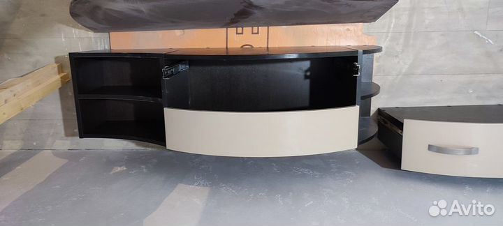 Тумба, под раковину, или телевизор