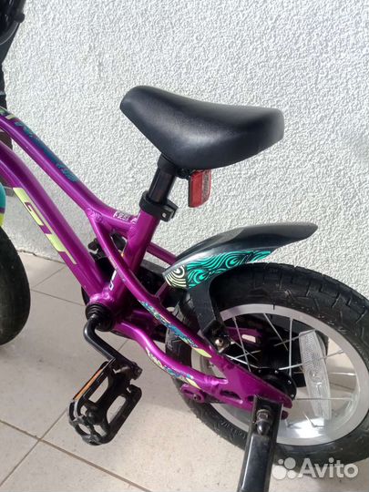 Велосипед GT siren 12