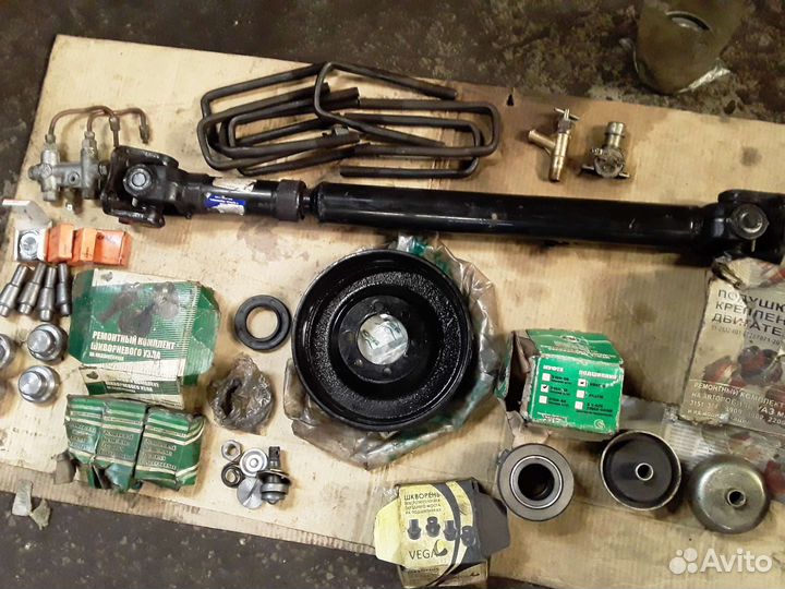 Запчасти на УАЗ буханку