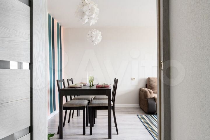 2-к. квартира, 56 м², 9/9 эт.