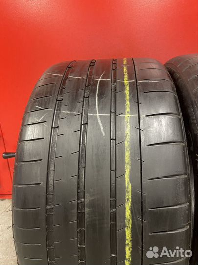 Michelin Pilot Super Sport 295/35 R19