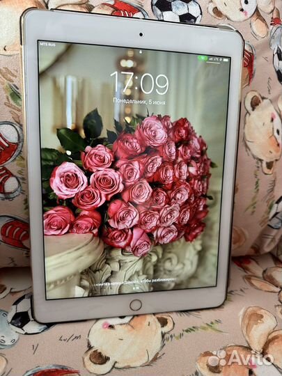 iPad air 2 wi-fi + sim