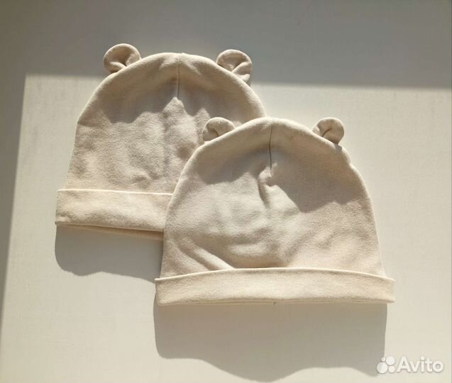 Шапки для мальчика, много разных