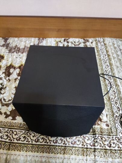 Активный сабвуфер Yamaha