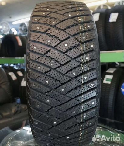 Goodyear UltraGrip Ice Arctic SUV 275/45 R20