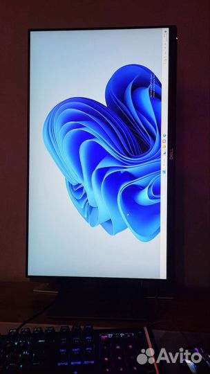 Монитор Dell 23