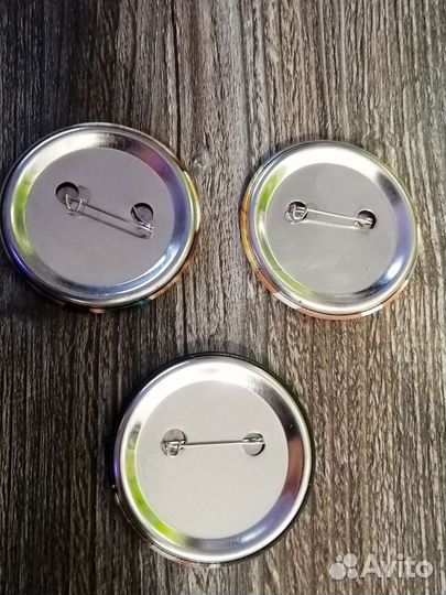 Значки Adidas лимитированная коллекция