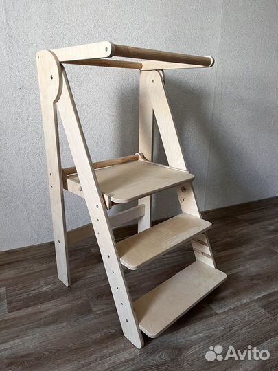 Башня помощника монтессори