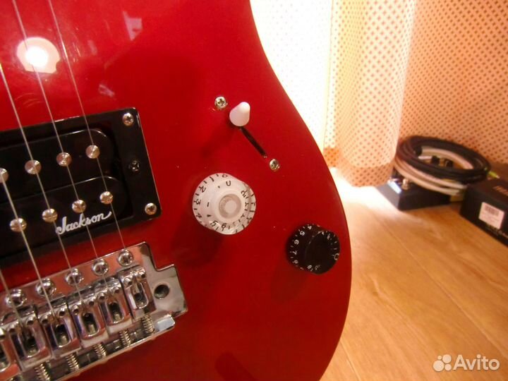 Электрогитара