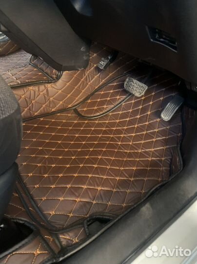 Автоковрики 3д на Nissan Safari