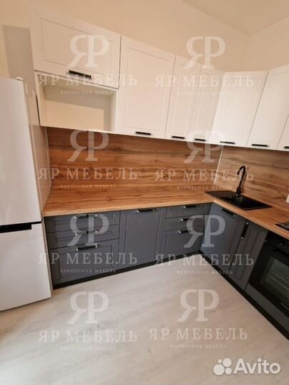 Кухонный гарнитур для студии