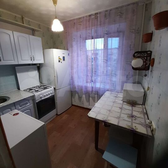 3-к. квартира, 58 м², 3/5 эт.
