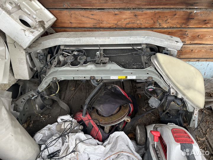 Нускат фара радиатор