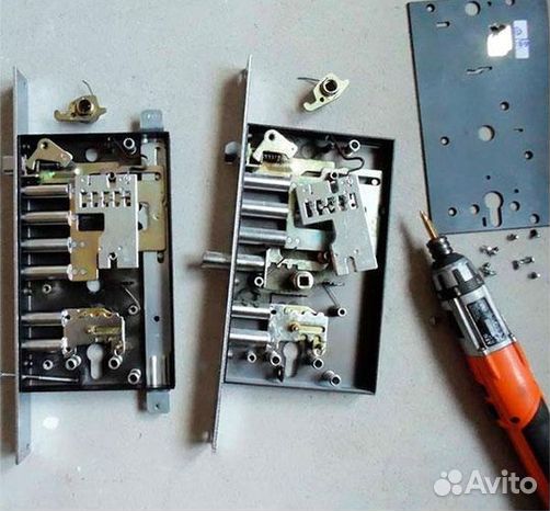 Вскрытие, ремонт и замена замков частным мастером