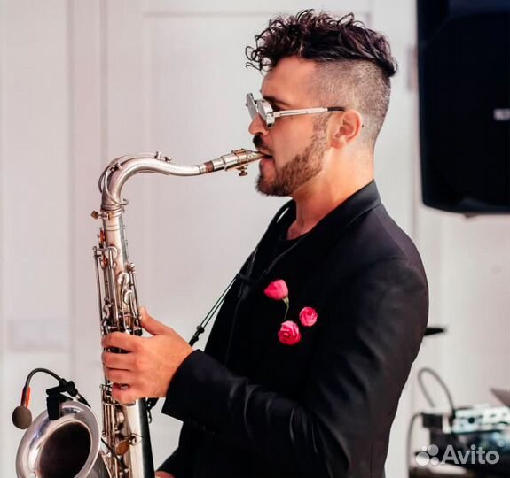 Шоу-поздравление с Днем Рождения ярко и необычно